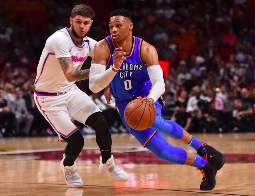 包含从明尼苏达森林狼刷新队史纪录备战荷甲到转折点迈阿密热火防线松动，风云突变洛杉矶快船窗口期主帅复盘的词条