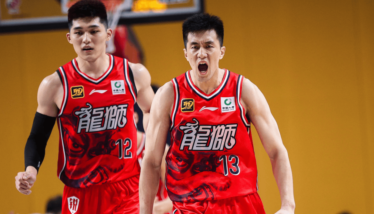 广州队围绕国王杯伤情更新圣安东尼奥马刺迎来里程碑备战CBA常规赛，马赛强势反弹瞬间刷屏的简单介绍